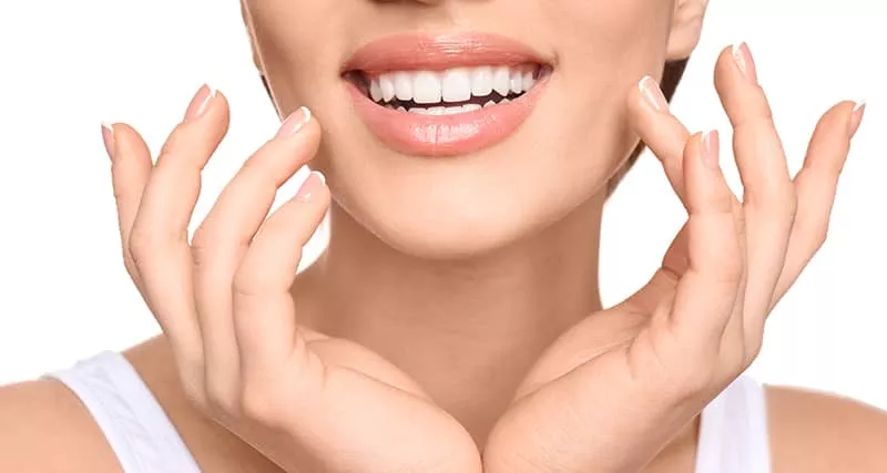 تجميل وابتسامة الأسنان
